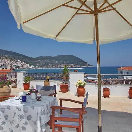 Fotis Apartment Skopelos Town