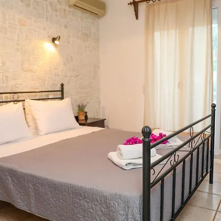 Apartment Fotis Skopelos Town