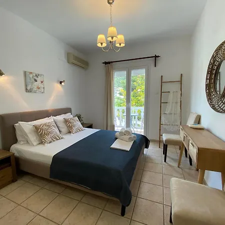 Fotis Città di Skopelos
